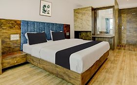 Hotel Great Whitehouse - Mathura
